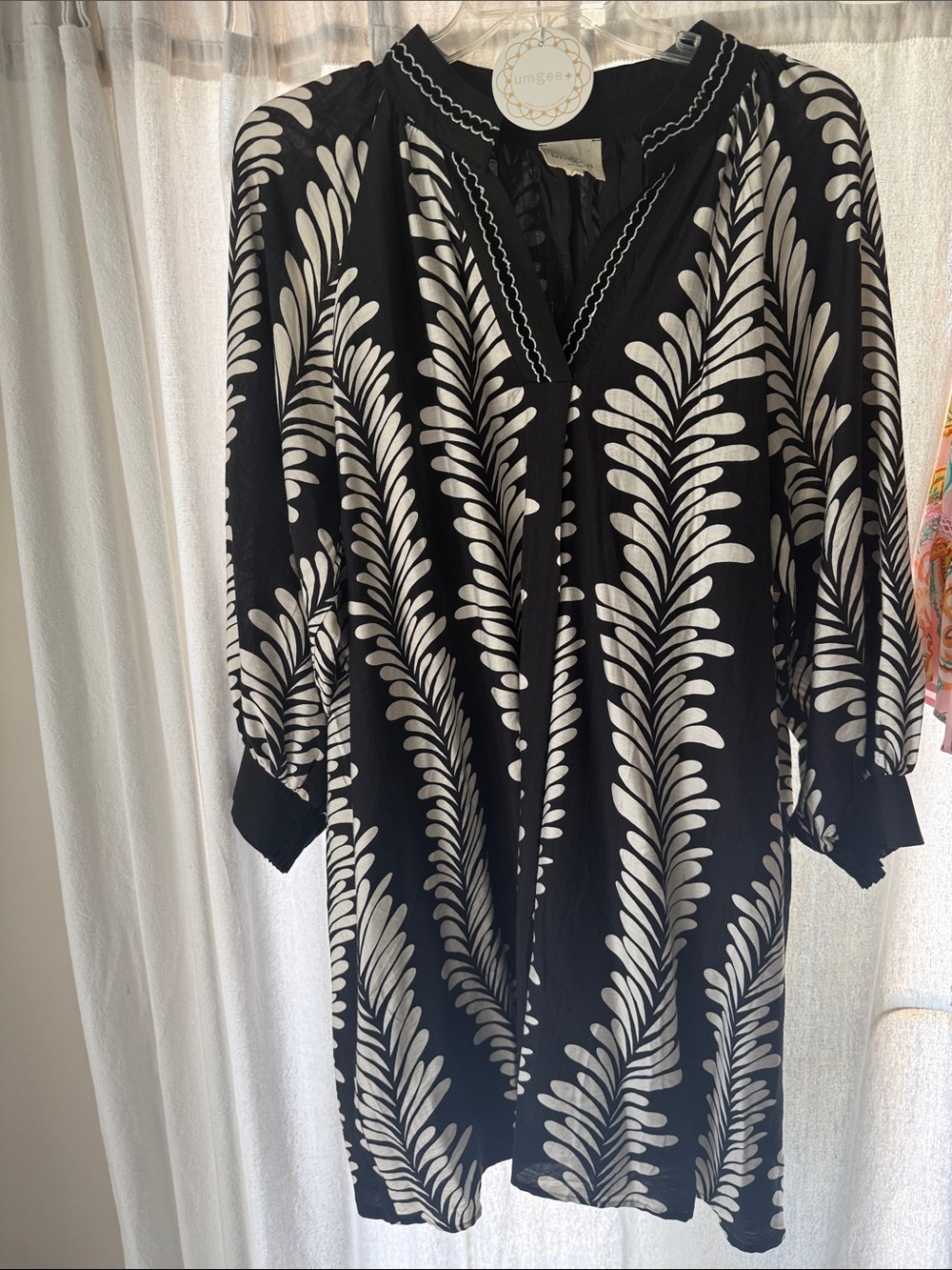 Umgee Black and White Botanical-Print Midi Dress
